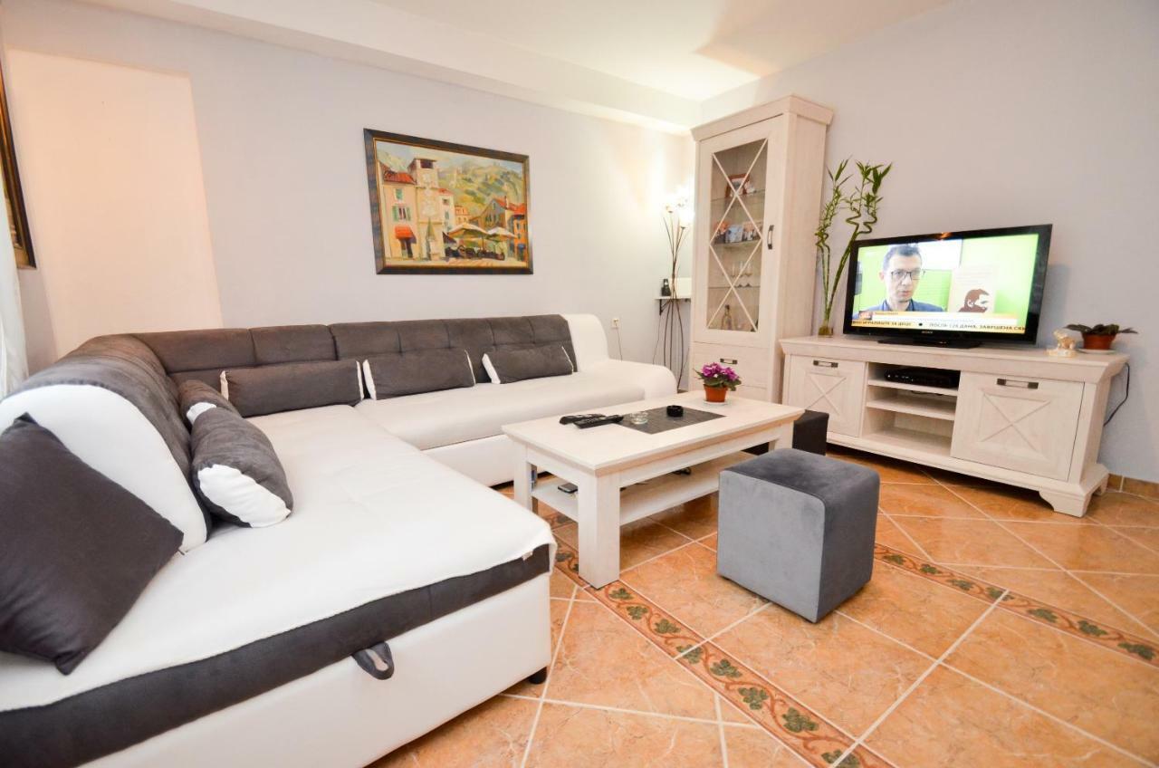 Apartment Buki Котор Екстериор снимка